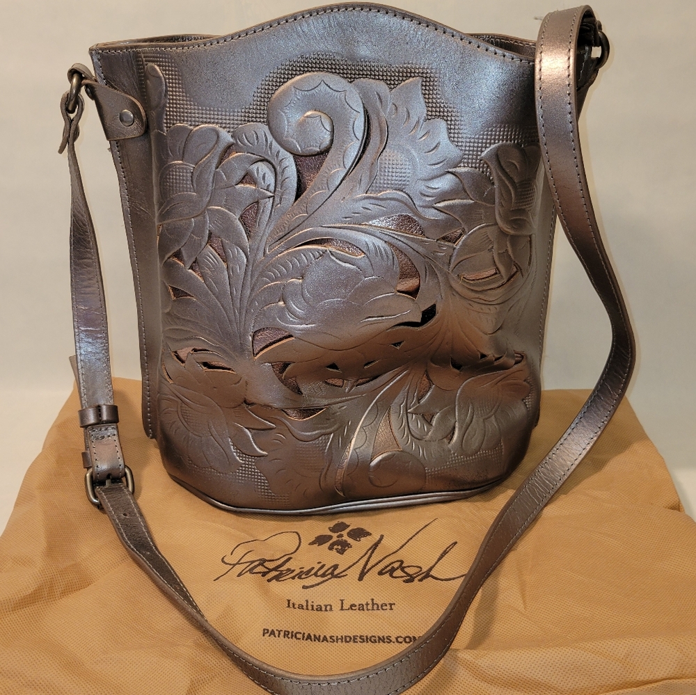 NWOT PATRICIA NASH Lavello Bucket Crossbody - Gunmetal